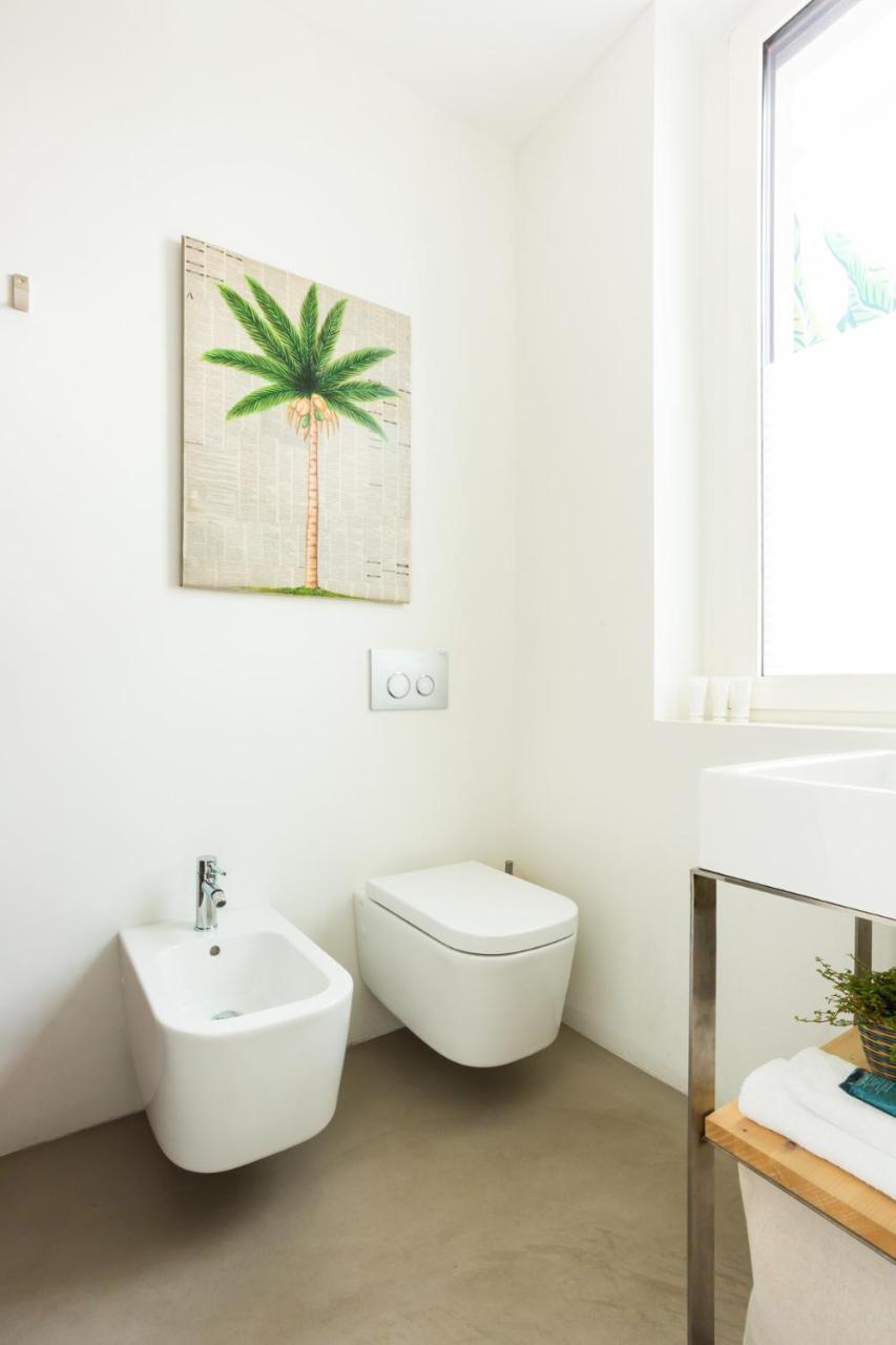 Tropical Micro Studio With Terrace And Duomo Views Milano Esterno foto