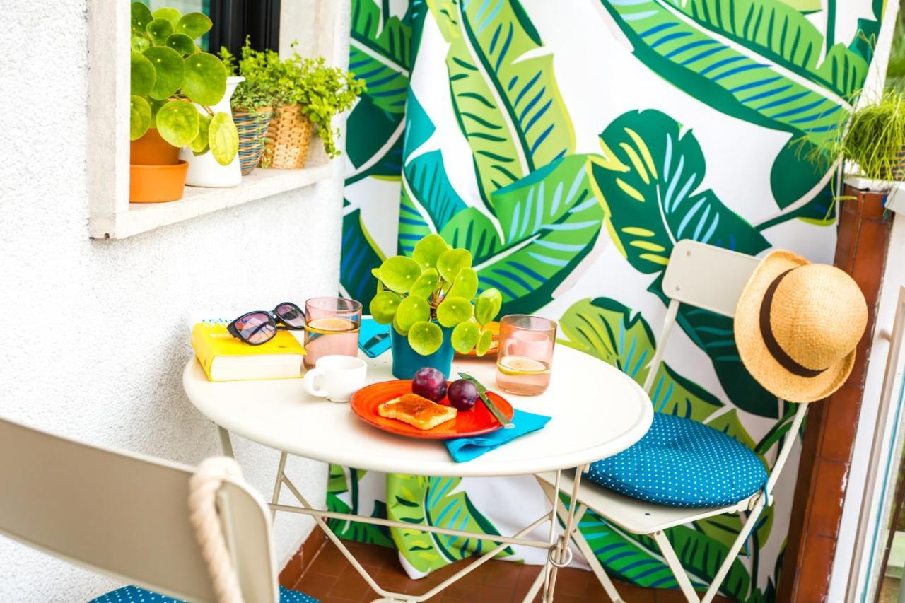 Tropical Micro Studio With Terrace And Duomo Views Milano Esterno foto